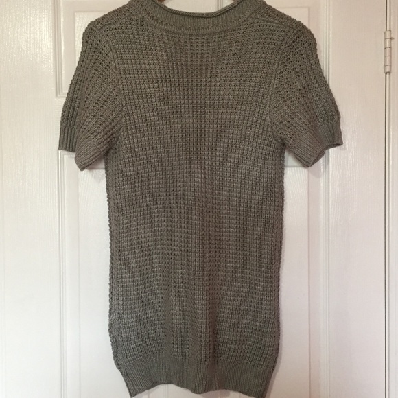 V-Neck Knit Blouse - Picture 2 of 7